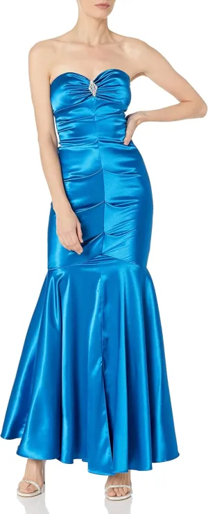 Xscape Women's Sweetheart Strapless Gown with Embellishment